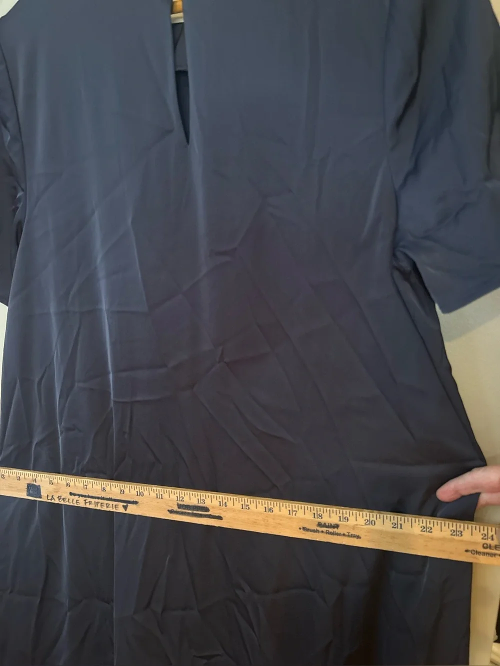 A line Satiny maxi dress with pockets - Picture 7 of 12